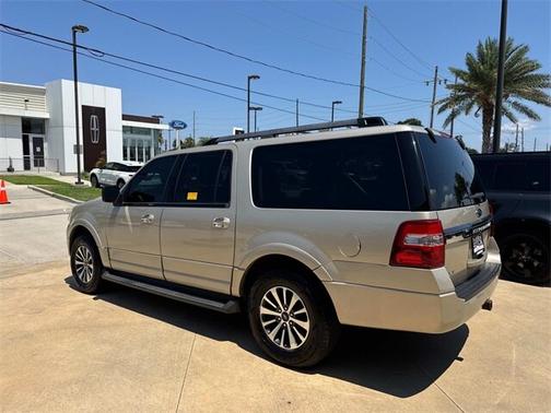 2017 Ford Expedition XLT