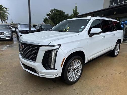 Crystal White Tri-Coat 2025 Cadillac Escalade PREMIUM LUXURY