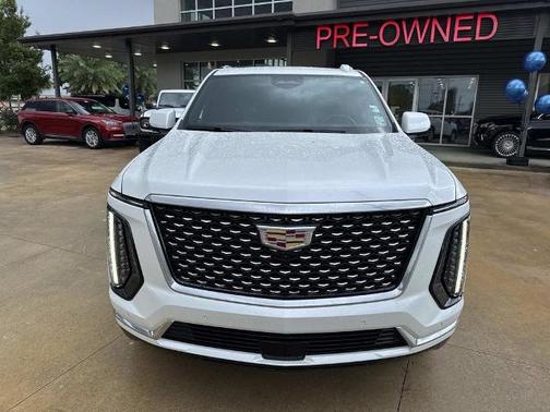 Crystal White Tri-Coat 2025 Cadillac Escalade PREMIUM LUXURY