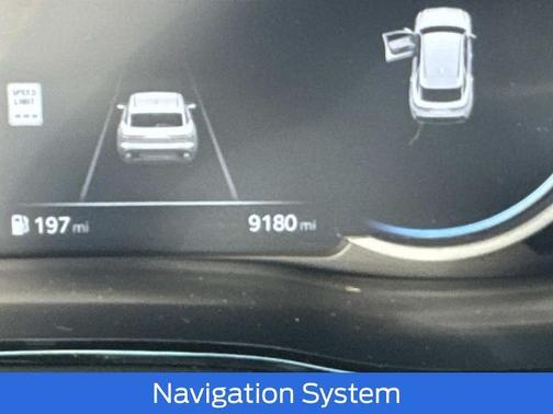 Alta White 2025 Genesis GV70 3.5T SPORT