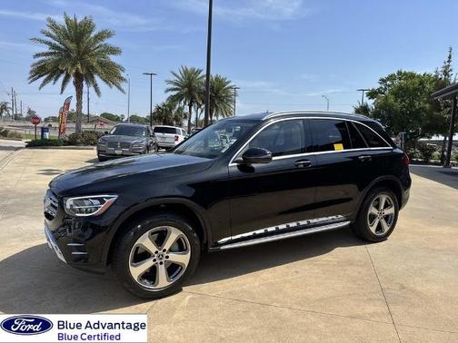 2022 Mercedes-Benz GLC 300 BASE