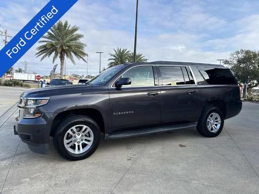 2017 Chevrolet Suburban LT