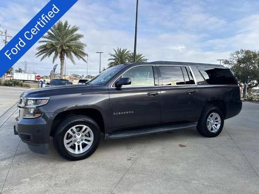 2017 Chevrolet Suburban LT