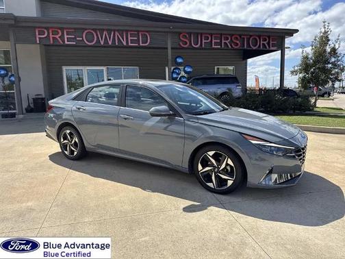 2022 Hyundai ELANTRA LIMITED