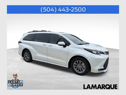 2024 Toyota Sienna XLE