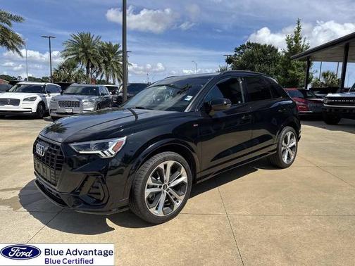 Mythos Black Metallic 2022 Audi Q3 45 S LINE QUATTRO PREMIUM