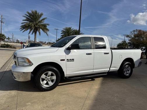 2018 RAM 1500 SLT
