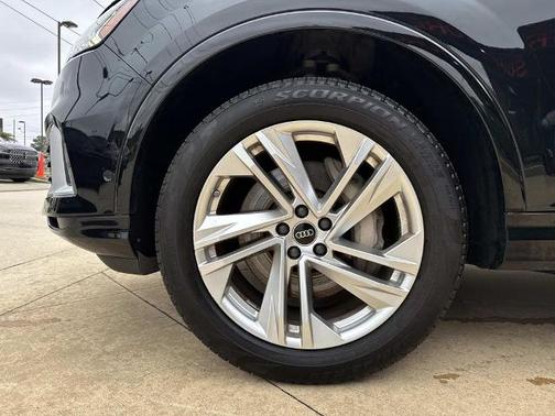 2023 Audi Q7 55 QUATTRO PREMIUM