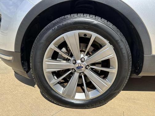 INGOT SILVER METALLIC 2018 Ford Explorer LIMITED