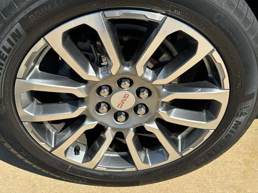Sterling 2023 GMC Acadia DENALI