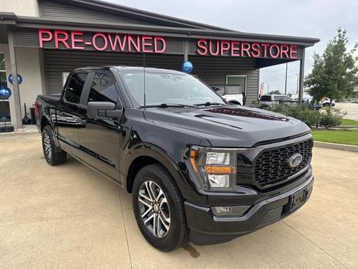 AGATE BLACK METALLIC 2023 Ford F-150 XL