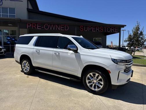 2023 Chevrolet Suburban PREMIER