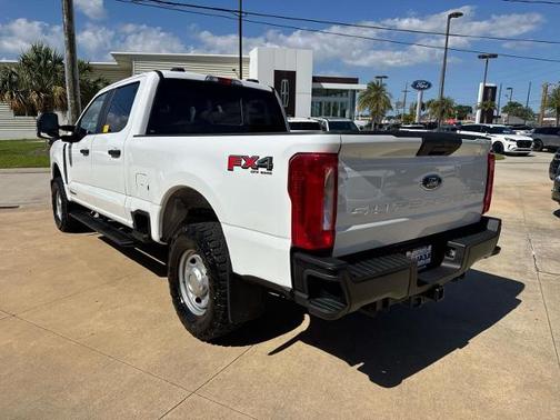 OXFORD WHITE 2025 Ford F-250 XL