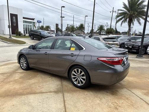 2017 Toyota Camry 