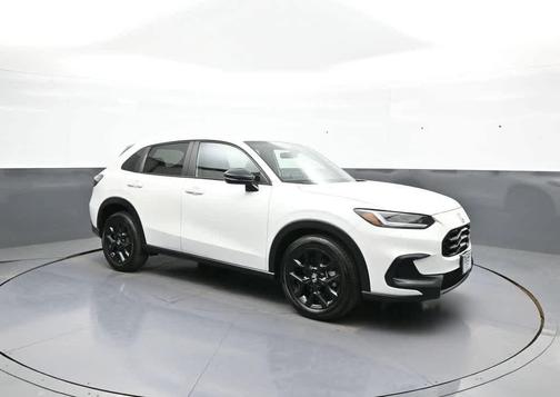 Platinum White Pearl 2024 Honda HR-V AWD Sport