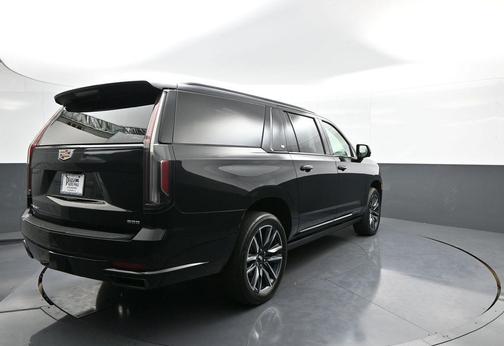 2021 Cadillac Escalade ESV Sport