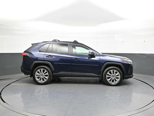 Blueprint 2025 Toyota RAV4 XLE Premium