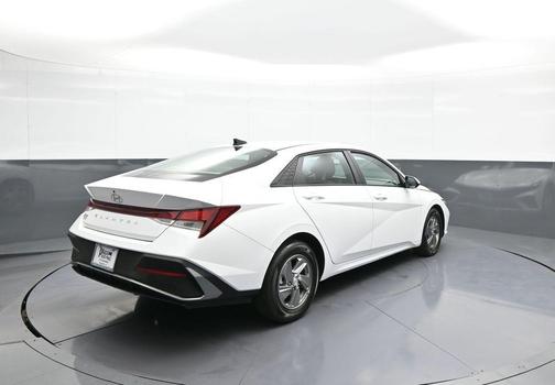 Serenity White 2025 Hyundai ELANTRA SE
