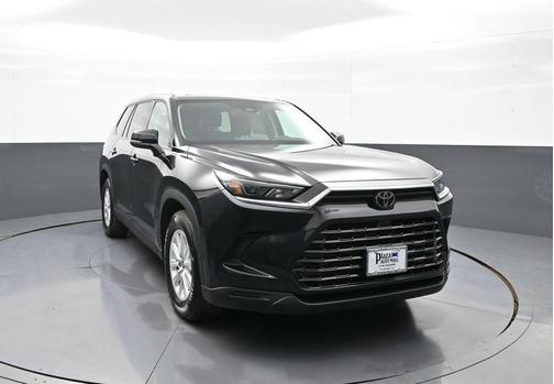 Midnight Black Metallic 2025 Toyota Grand Highlander XLE