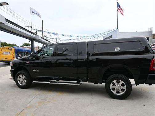 2022 RAM 2500 Big Horn Mega Cab 4x4 6'4'' Box