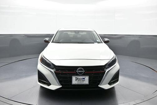 2024 Nissan Altima 2.5 SL