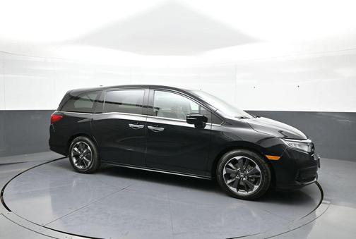 Crystal Black Pearl 2022 Honda Odyssey Elite