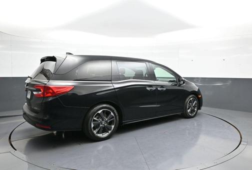 Crystal Black Pearl 2022 Honda Odyssey Elite