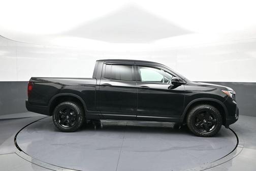 Crystal Black Pearl 2023 Honda Ridgeline Black