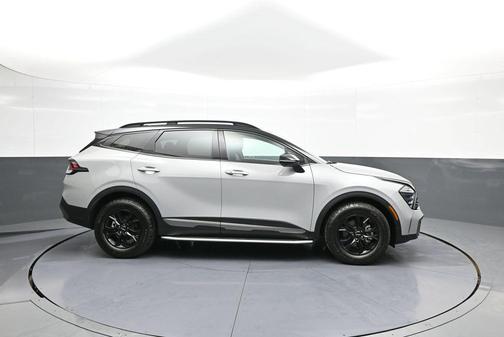 Wolf Gray/Ebony Black Roof 2023 Kia Sportage S