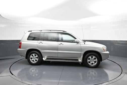2003 Toyota Highlander Base