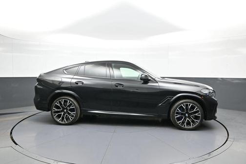 Black Sapphire Metallic 2022 BMW X6 M Base