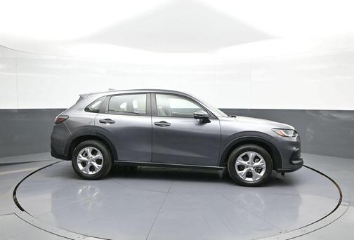Modern Steel Metallic 2023 Honda HR-V LX