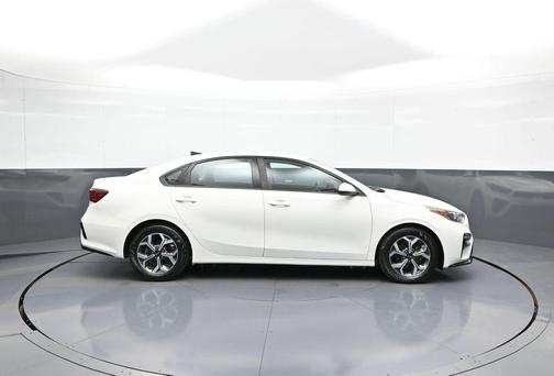 Clear White 2019 Kia Forte LXS