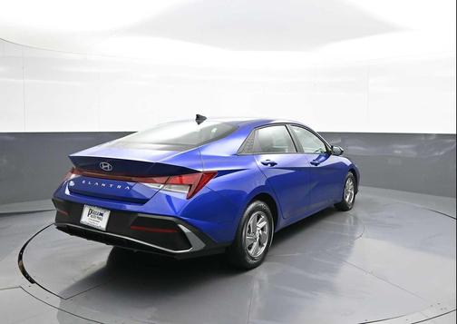 Intense Blue 2025 Hyundai ELANTRA SE