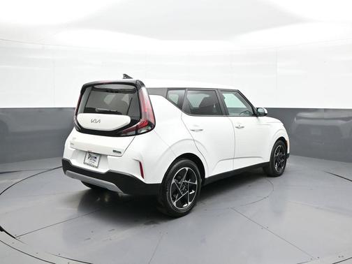 2023 Kia Soul EX