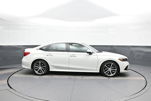 2022 Honda Civic Touring