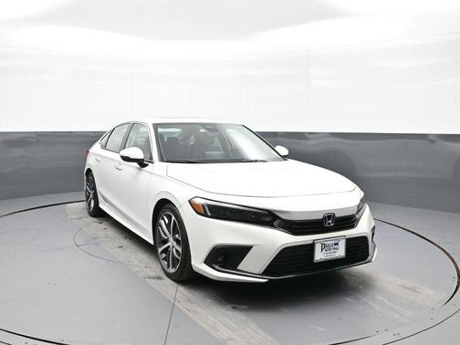 2022 Honda Civic Touring