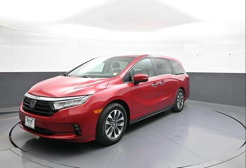 Radiant Red Metallic II 2024 Honda Odyssey EX-L
