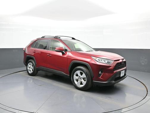 Ruby Flare Pearl 2019 Toyota RAV4 XLE