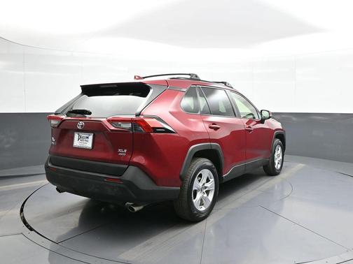 Ruby Flare Pearl 2019 Toyota RAV4 XLE