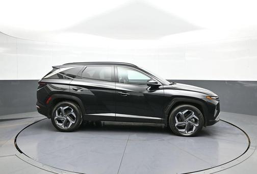 Phantom Black 2022 Hyundai TUCSON Hybrid Limited