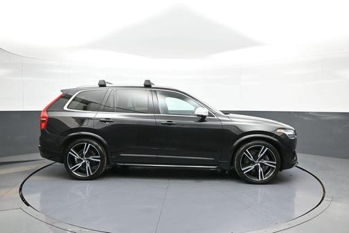 Onyx Black Metallic 2016 Volvo XC90 Hybrid T8 R-Design