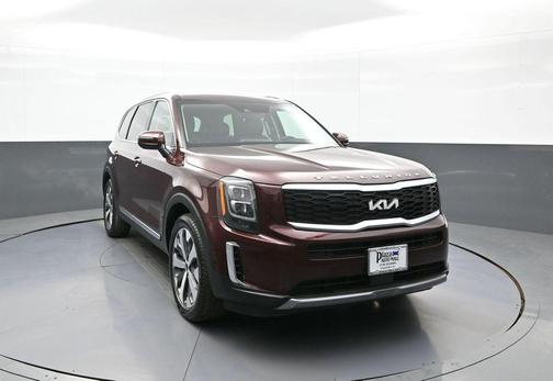 Sangria 2022 Kia Telluride EX
