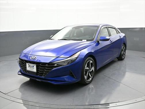 2022 Hyundai ELANTRA Limited