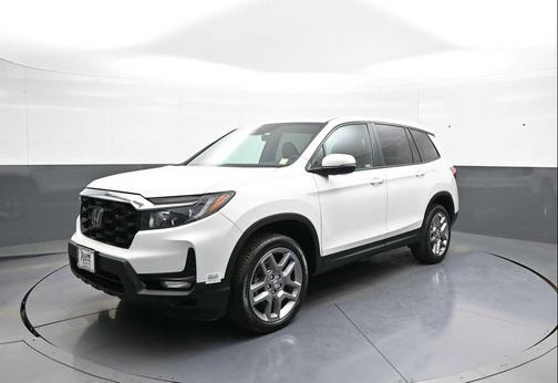 Platinum White Pearl 2023 Honda Passport AWD EX-L