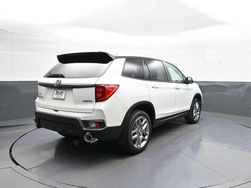 Platinum White Pearl 2023 Honda Passport AWD EX-L