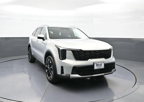 Ivory 2026 Kia Sorento EX