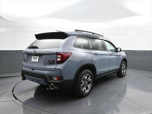 2022 Honda Passport AWD TrailSport