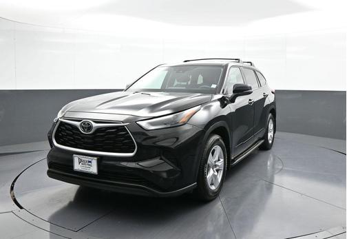 2022 Toyota Highlander L
