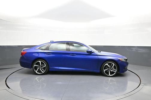 Still Night Pearl 2020 Honda Accord Sport 1.5T